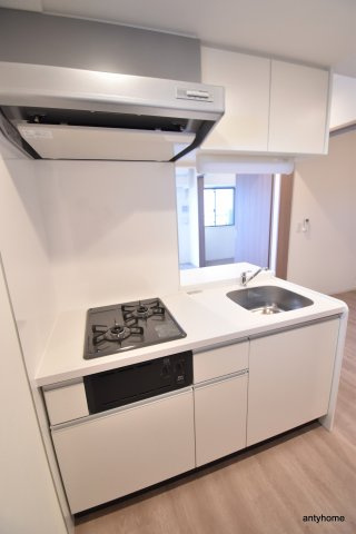 アーバネックス西本町　仲介手数料無料のキッチン