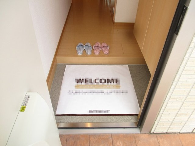 アルカディアハウスの玄関