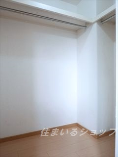 安芸高田市吉田町吉田のアパートの設備|ウォークインクローゼット
