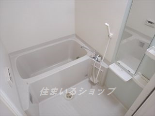 安芸高田市吉田町吉田のアパートの浴室|追い焚き・浴室暖房乾燥機あり