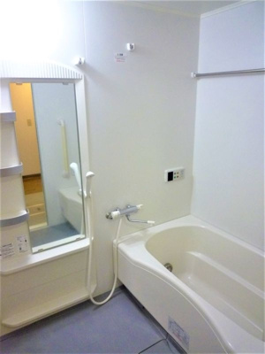 【浴室】 | ドルフ南本宿Ⅱ