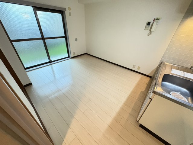 エミネンスMIYAの居間・リビング