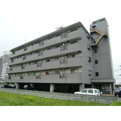 アドバンス弐番館