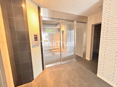 【エントランス】 | シャイニング福島離宮