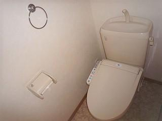 アウローラのトイレ|バストイレ別