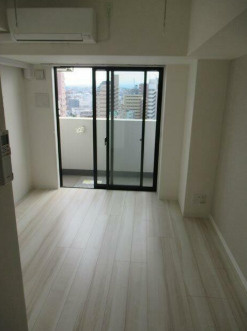 MAXIV八王子DUEの居間・リビング