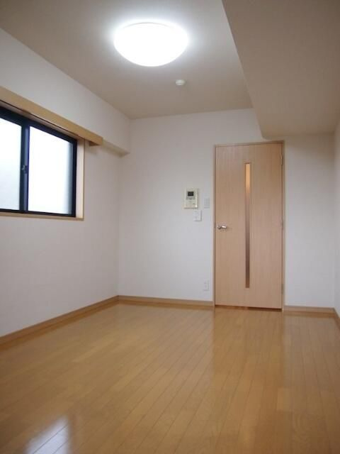 ルーブル北新宿の寝室