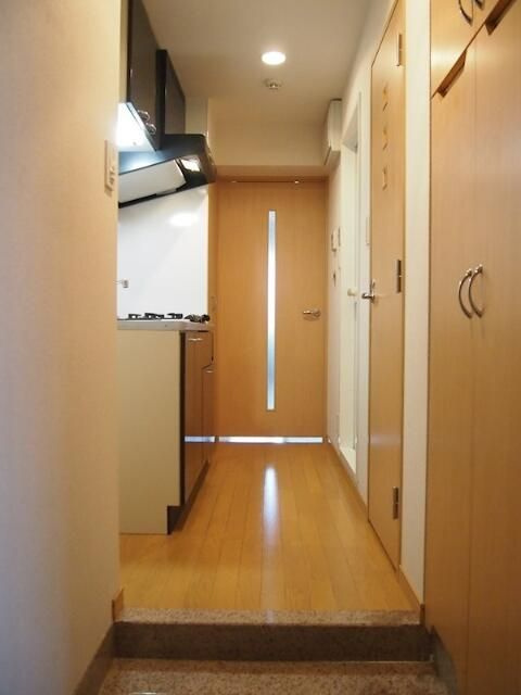 ルーブル北新宿の玄関