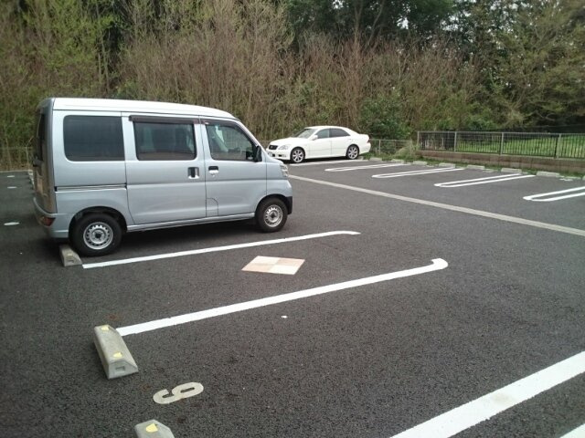 ヴィラクロエⅥの駐車場|駐車場