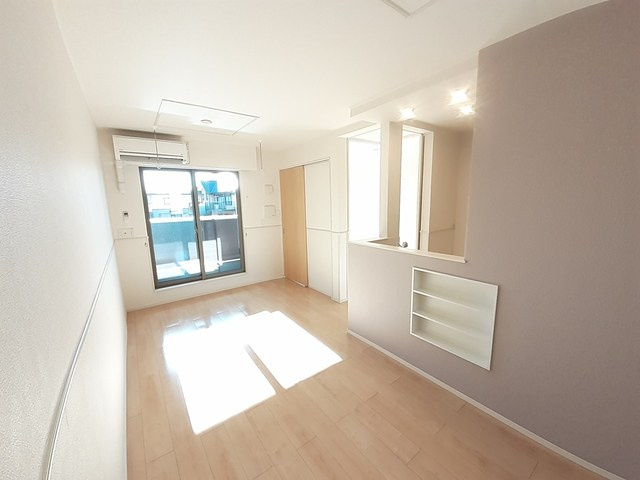 ヴィラクロエⅥの居間・リビング|居室・リビング