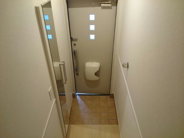 ヴィラクロエⅥの玄関|玄関