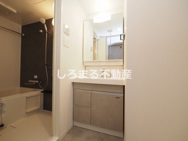 エスリードレジデンス玉造ザ・イーストの洗面所