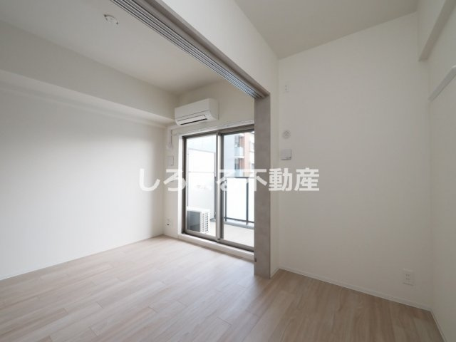 エスリードレジデンス玉造ザ・イーストの洋室