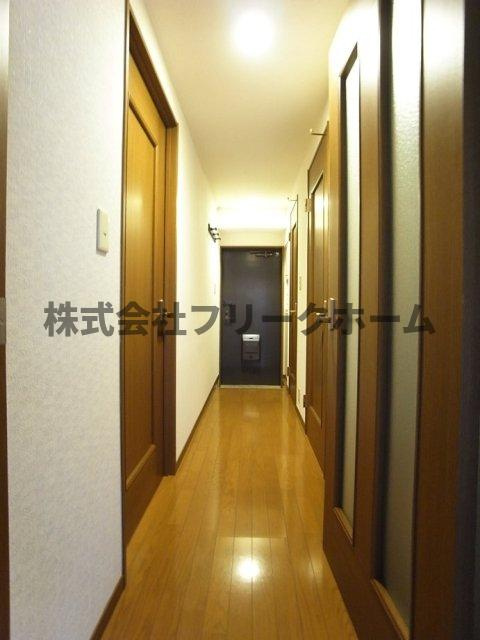 ヴァンシャルマンOZの玄関