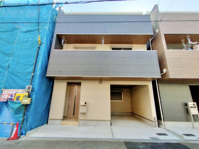 【外観】 | 城東区鴫野西２丁目中古戸建 | フラット35S対象｜鴫野小学校徒歩4分｜広々19帖リビングで室内設備も充実