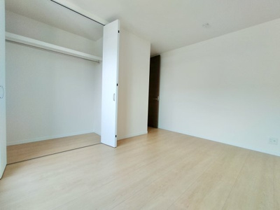 【洋室】 | 城東区鴫野西２丁目中古戸建 | 洋室（約6.5帖）
