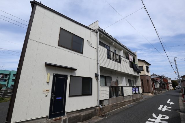 カーム松並の外観