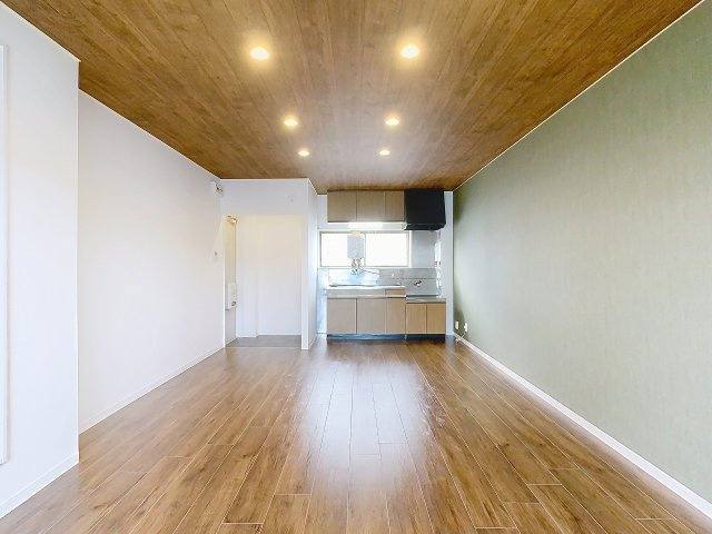 カーム松並の内装