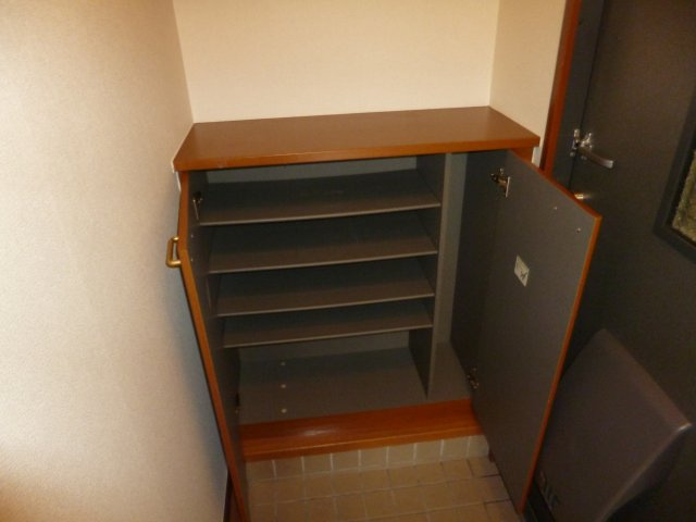 シャルマン　Ｃの玄関|シューズボックス