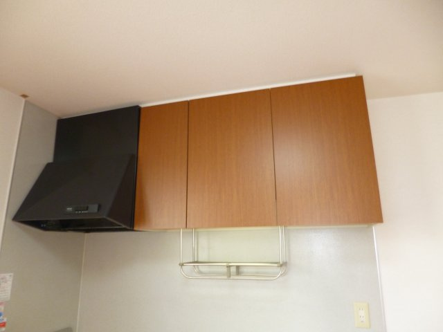 シャルマン　Ｃのキッチン|吊戸