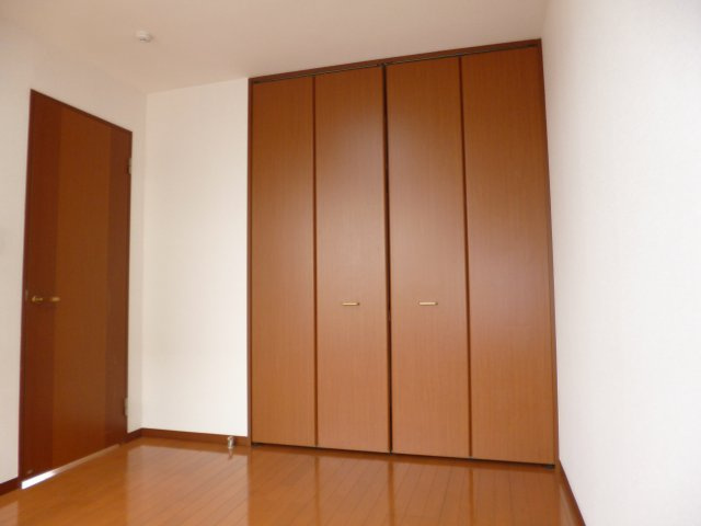 シャルマン　Ｃの寝室|洋室