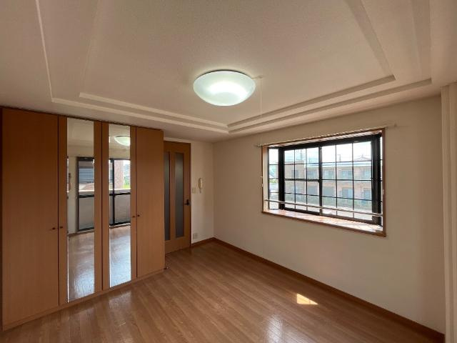 ＡＵＴＨＯＲ千草　Ⅲの内装|洋室