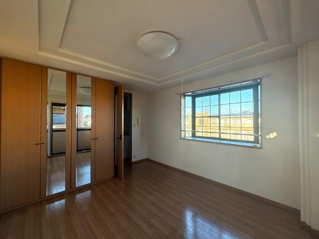 ＡＵＴＨＯＲ千草　Ⅲの居間・リビング|洋室