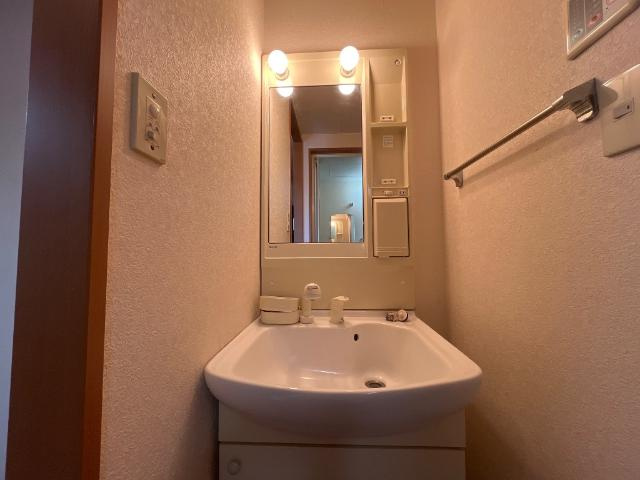 ＡＵＴＨＯＲ千草　Ⅲの独立洗面台|洗髪洗面化粧台