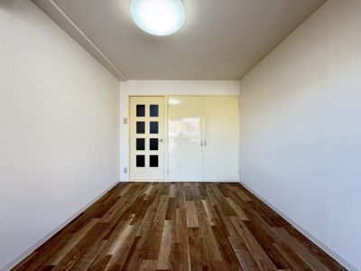 【寝室】 | シャロームアトム