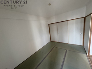 ケーディーエックスレジデンス夙川ヒルズ3番館の和室