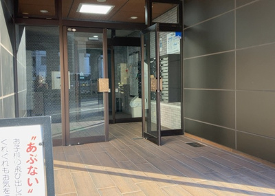 【その他共用部分】 | ライオンズマンション本厚木第３ | 共用部分は、一棟の建物に住む区分所有者全員が共同で所有するとし、共用部分の管理、補修などは、区分所有者で形成される管理組合が行います。個人の判断で勝手に変更することはできませんので覚えておきましょう。