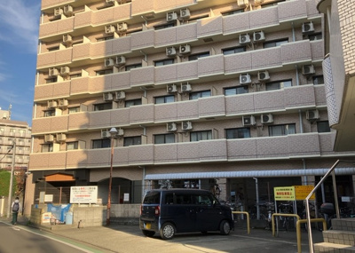 【外観】 | ライオンズマンション本厚木第３ | マンションの外観は非常に重要なポイントです！外観の善し悪しは資産価値に大きな影響を与えます。外観のいいマンションを購入することで、高値で売却がしやすく、買い手が見つかりやすいというメリットがあります。