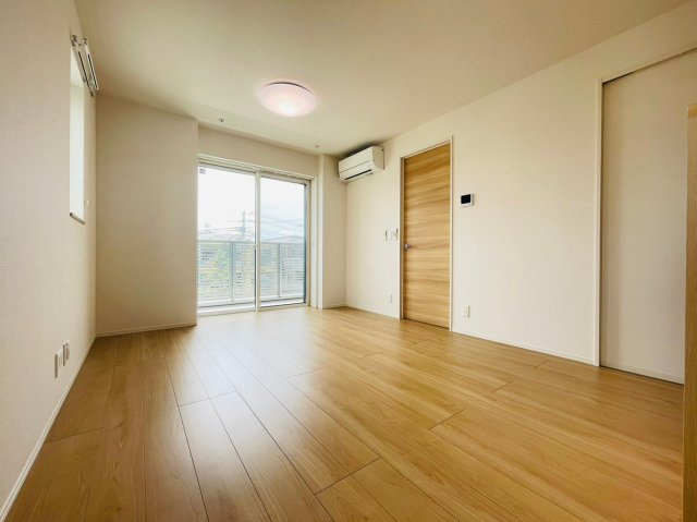 Crest垂水の居間・リビング