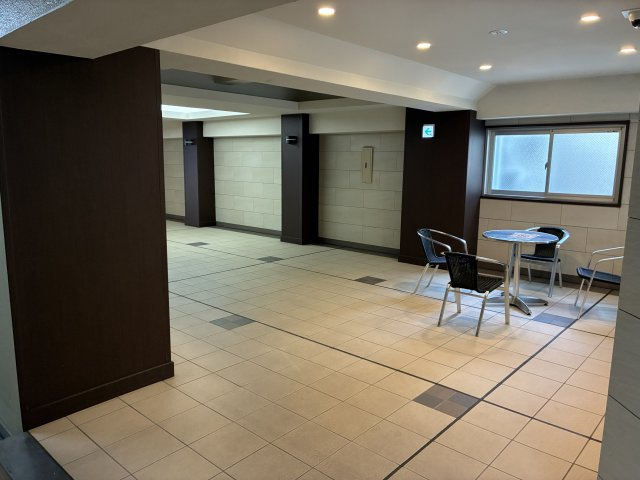 美しが丘ルピナスのロビー