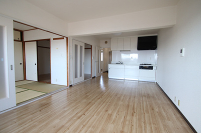 【居間・リビング】 | インペリアルハイツ今