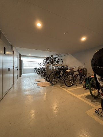 【駐輪場】 | ピアース用賀