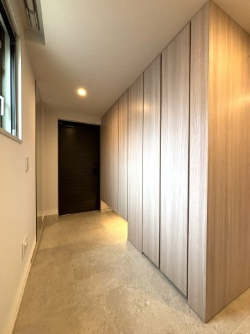 【玄関】 | ピアース用賀