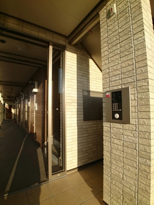【エントランス】 | サイド　ライス　フィールドⅡ | エントランス