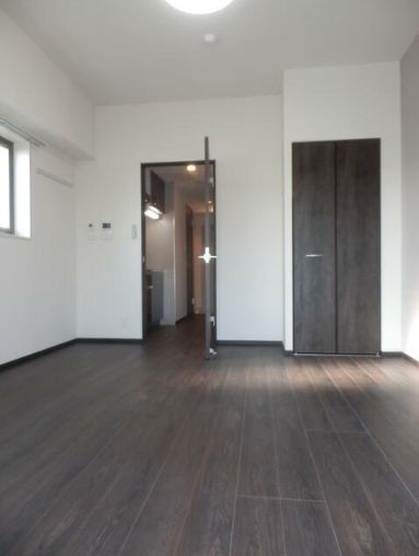 ユリカロゼ篠崎駅前の居間・リビング