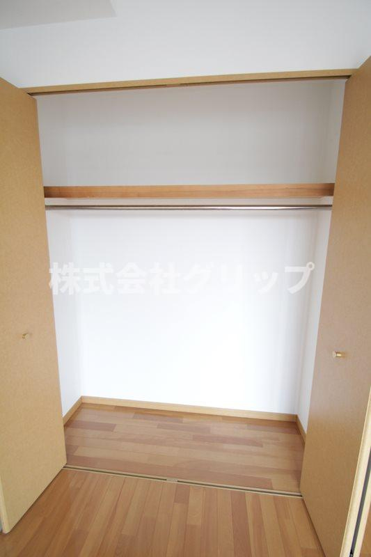 ドゥーエ横浜駅前の収納