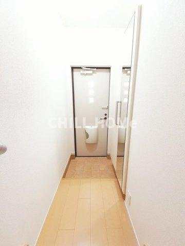 ラ・ルーチェⅠの玄関|当社、チルホームのHPもご覧ください(^^)/物件情報多数♪
