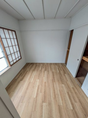 ヴィラナリー上越Ⅴの寝室