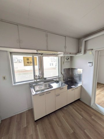 ヴィラナリー上越Ⅴのキッチン