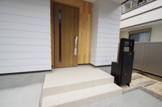 【エントランス】