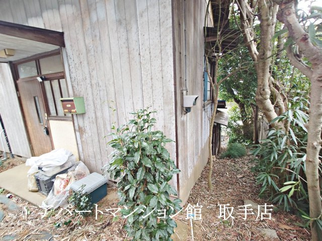 取手中原ヒルズビューの玄関