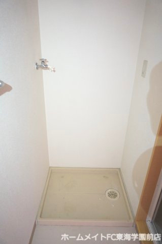 bienvivre楡木の洗面所