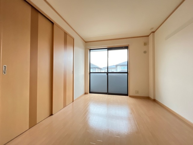 bienvivre楡木の洋室