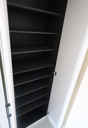 グローリオシェルト池袋Ⅴの収納