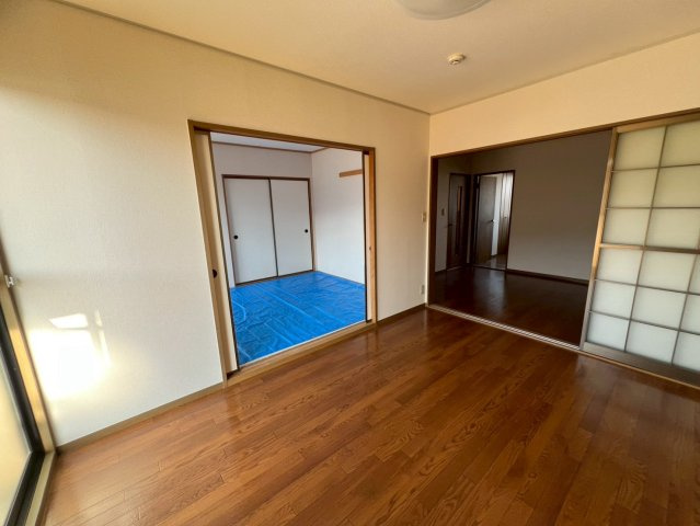 ヴィーナスⅤ番館の居間・リビング