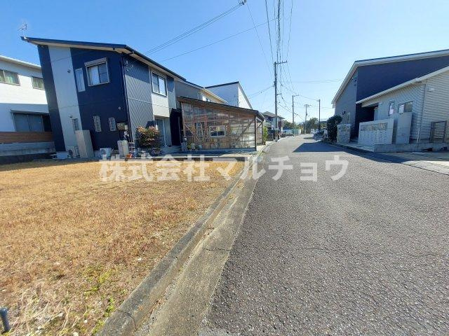 マーメイドタウン売り地の前面道路含む現地写真|前面道路含む現地写真です